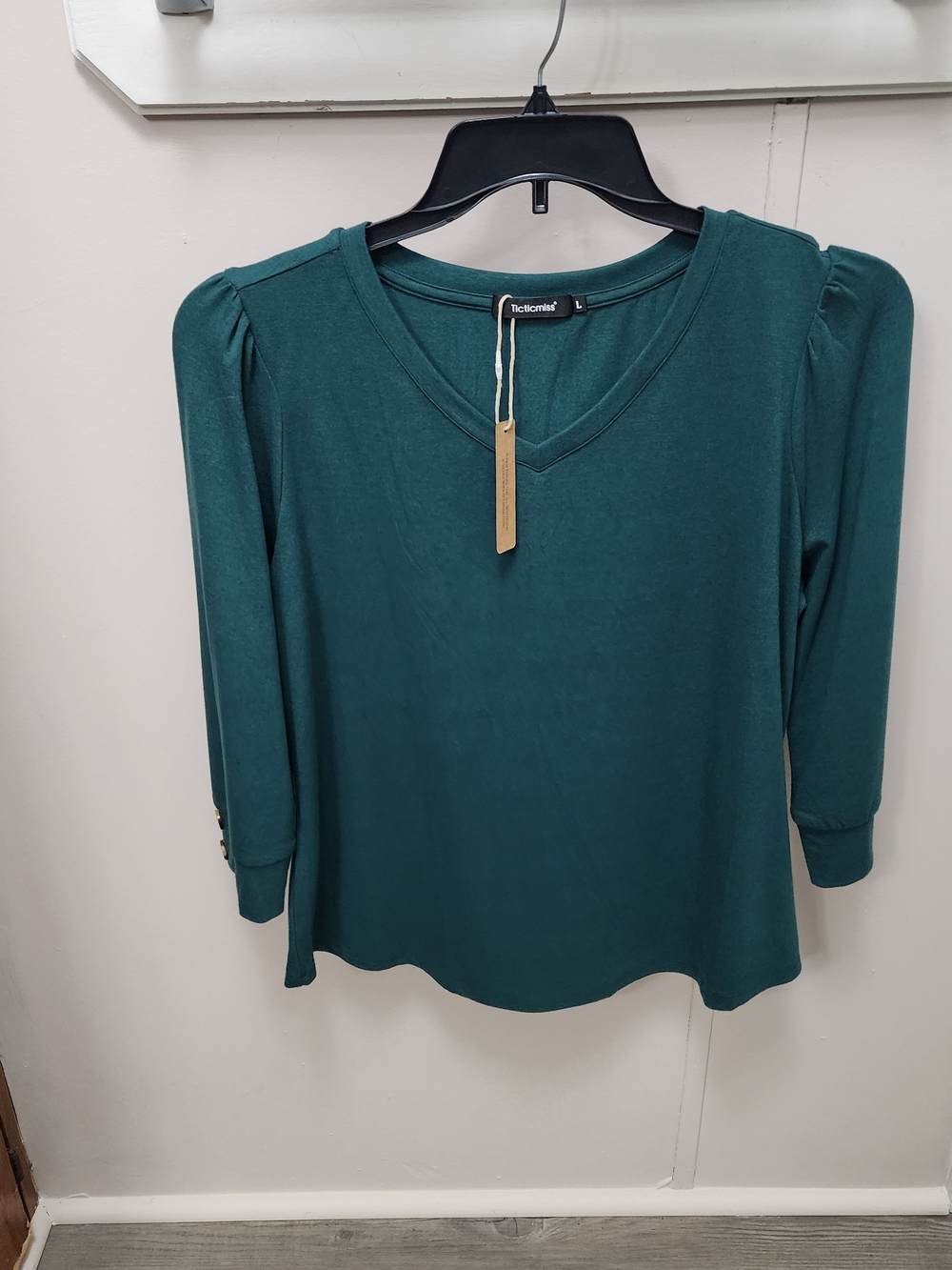 Women's Emerald Green V-Neck Long Sleeve Top